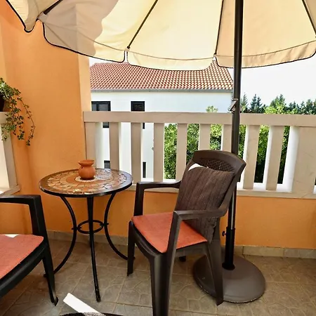 11228a Apartamento